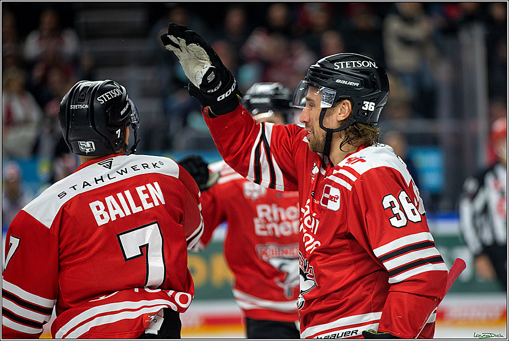 PENNY DEL; Koelner Haie- Schwenninger Wild Wings; Koeln, 18.01.2023